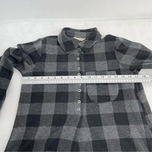 Soft Surroundings Women’s PXS  Fleece Top Roll Tab Sleeve plaid tunic top - Picture 4 of 8